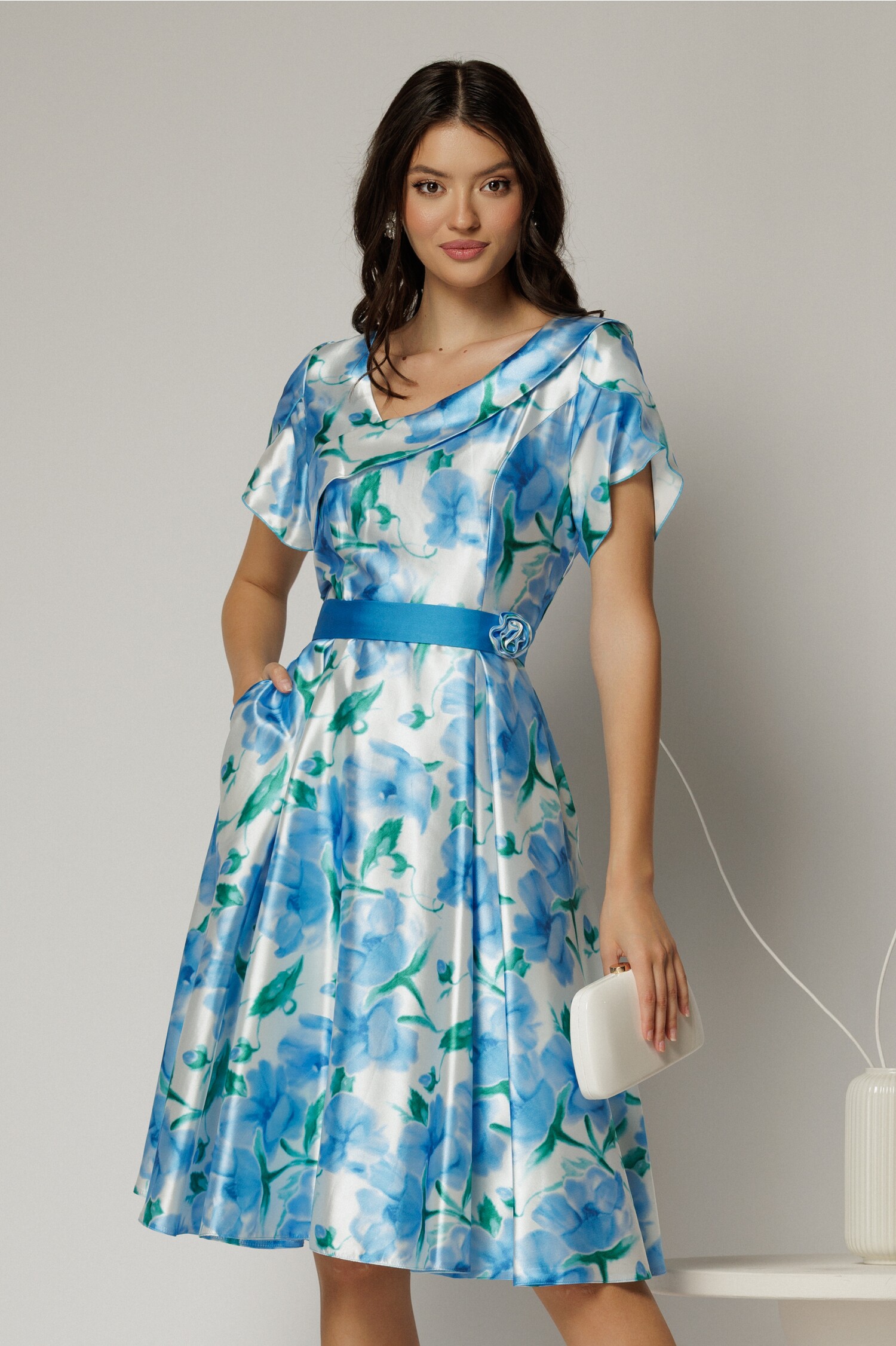 Rochie midi din satin cu imprimeuri bleu