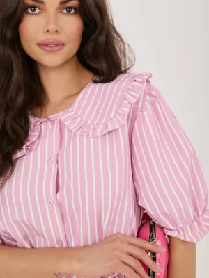 rochie-midi-roz-cu-dungi-si-guler-volanat-2