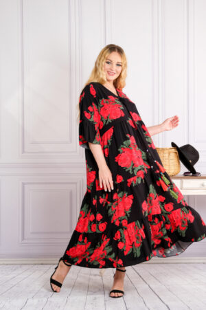 Rochie neagra lunga boho chic cu imprimeuri florale rosii