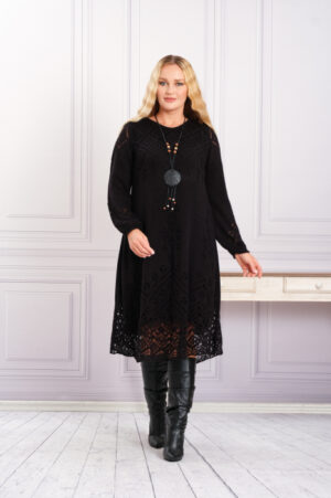 Rochie neagra boho chic tricotata cu detaliu perforat