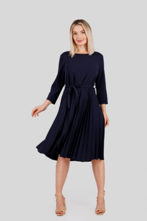 Rochie plisata bleumarin cu maneci trei sferturi si cordon in talie