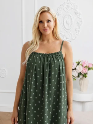 rochie-scurta-kaki-cu-bretele-buline-si-volanas-la-baza-3