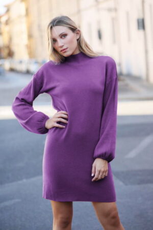 Rochie scurta tricotata cu maneca bufanta