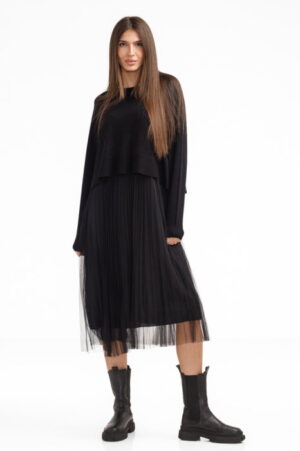 Rochie suprapusa din tulle  cu puloveras despicat la spate