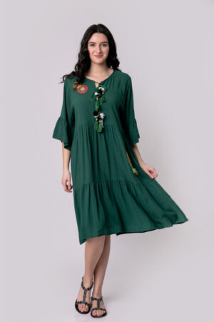 Rochie verde boho chic cu volane si maneci largi