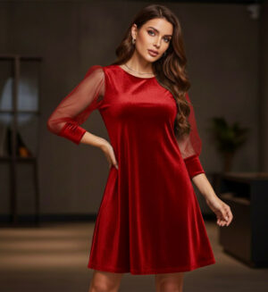 Rochie din catifea cu maneci din tulle