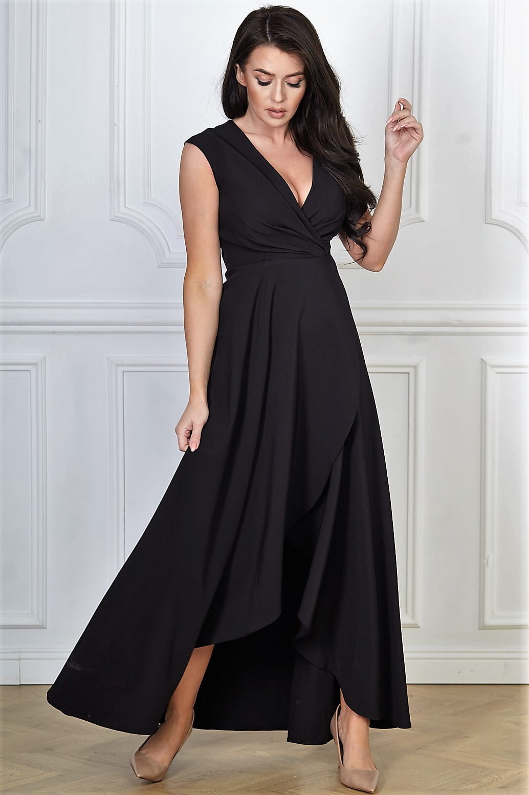Rochie lunga neagra petrecuta asimetrica Gracia2