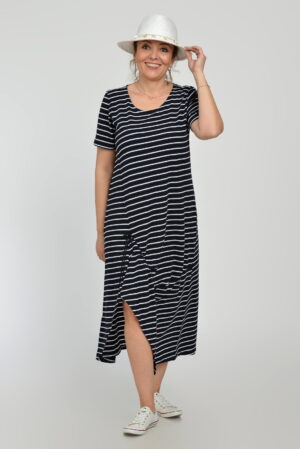 Rochie lunga A-line din tricot de vascoza cu siret la poale