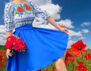 Rochie Traditionala stilizata cu Maci 11