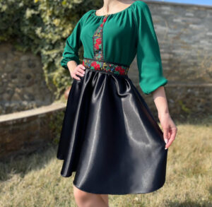 Rochie Traditionala stilizata Matilda 2