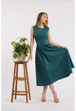 Rochie cu decolteu la baza gatului si buzunare laterale - Verde inchis