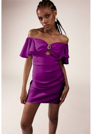 Rochie cu decolteu pe umeri si decupaj frontal - Violet