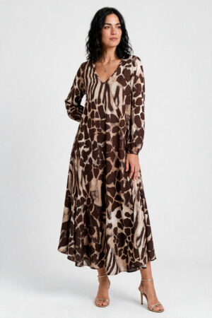 Rochie lunga din vascoza mata cu imprimeu animal print mixt
